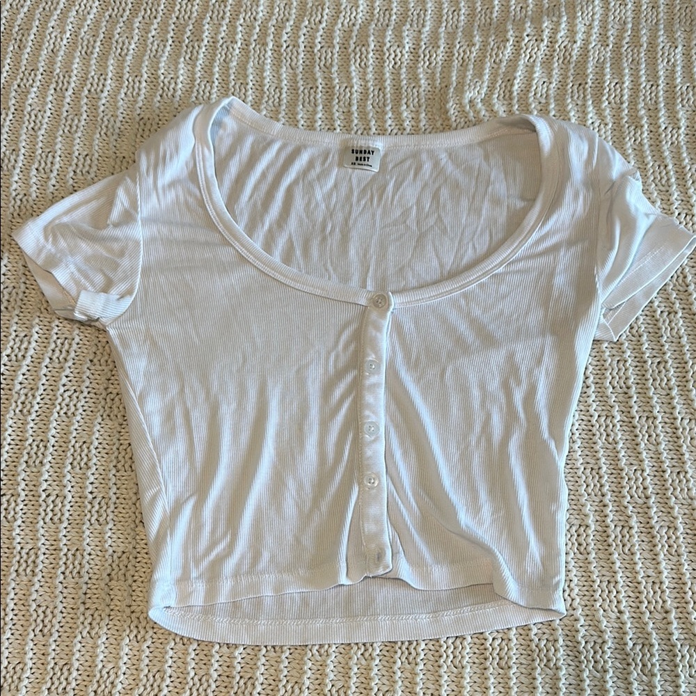 White Aritzia Button-Up Crop Top